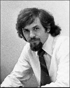 Писатель и сценарист Сергей Щербаков