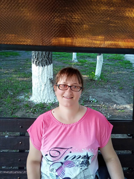 писатель Юлия Бастет