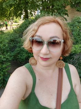 Сценарист Элина Маркова