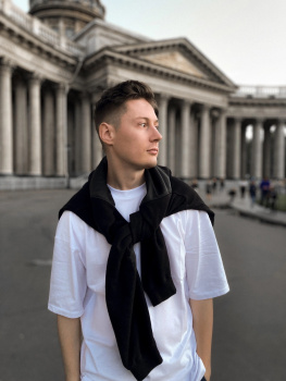 Сценарист Максим Игнатенко