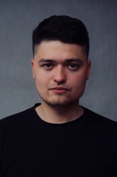 Сценарист, режиссер Никита Ким