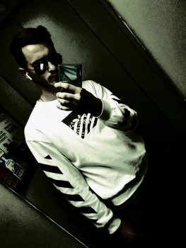 Сценарист Viktor Andreevich