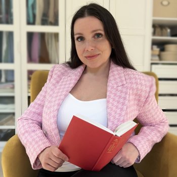 писатель Любовь Арбузова