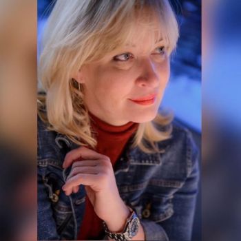 Автор, Сценарист Elena Kazmina