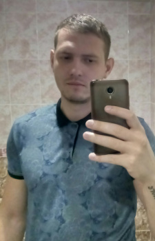 Сценарист Александр Клещев