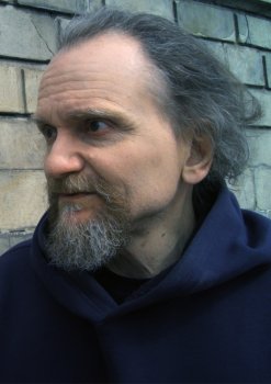 Сценарист Олег Попов