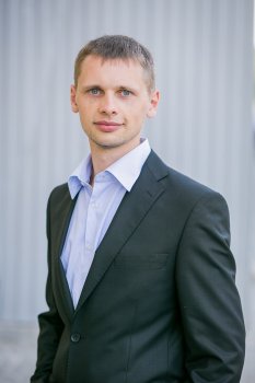 Режиссер, Продюсер, Сценарист Alexander Reutsky