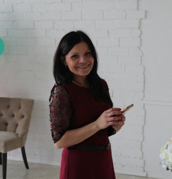 Сценарист Yulia Mosendz