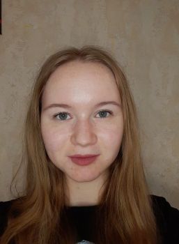 писатель Валерия Суворова