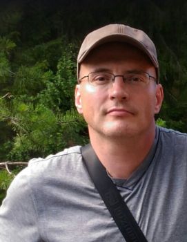 Сценарист Михаил Карманов