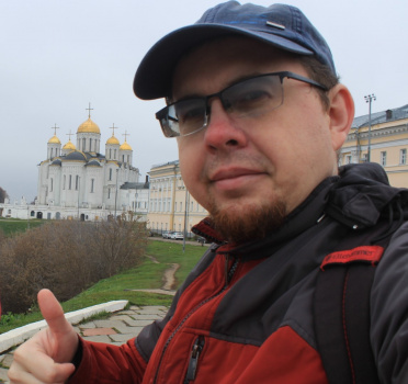 киносценарист, режиссёр, журналист, блогер Денис Нижегородцев