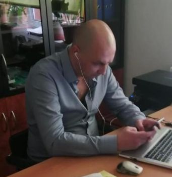 Сценарист Олег Чернявский