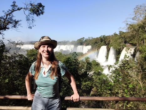 писатель Lyubov Ryzhikova