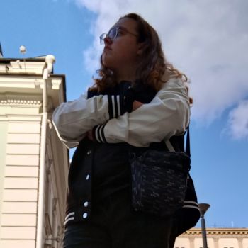 Сценарист Ярослав Савин