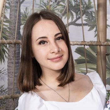 Сценарист Sofiya Kropotova