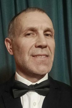 Сценарист Andrey Zak