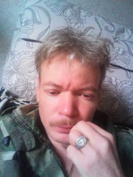 Сценарист Mikhail Li