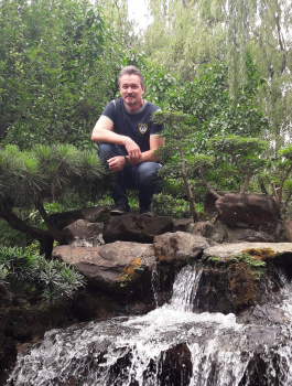 Сценарист Александр Кондратьев