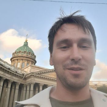 писатель Stanislav Mikhaylov