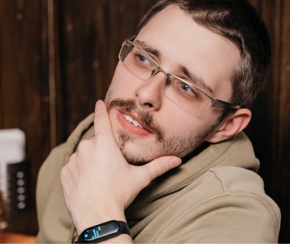 Сценарист Олег Медзинов