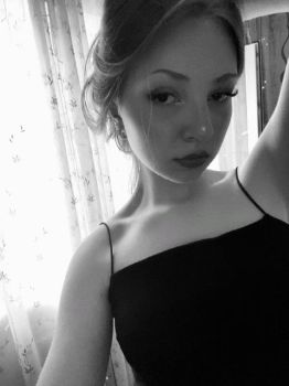 Сценарист, писатель Nikazig I