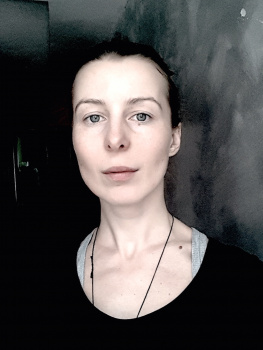 Сценарист Elena Kovalenko