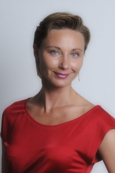 Сценарист Viktoria Mukhina