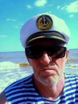 писатель Макс Лонгрин