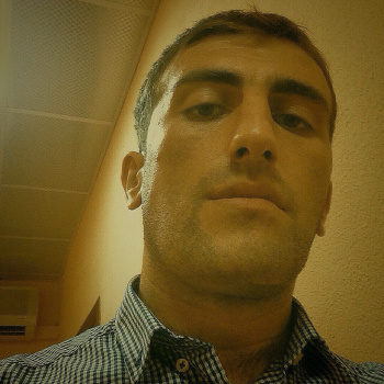 Сценарист Георгий Валиев