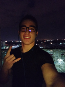 писатель Тимур Каримов