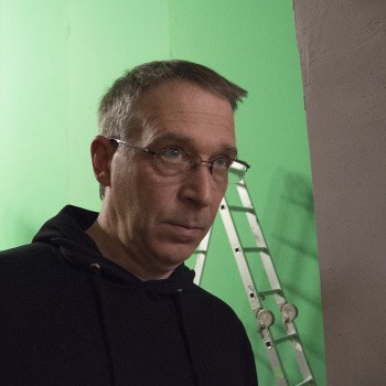 Сценарист Сергей Попов