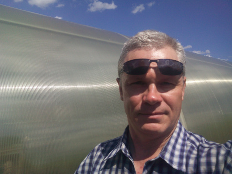 Сценарист Александр Мезенцев