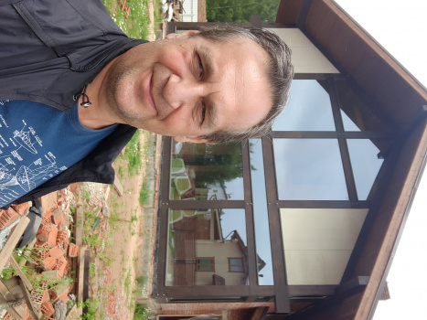 Ютуб  продюсер Maxim Shilov