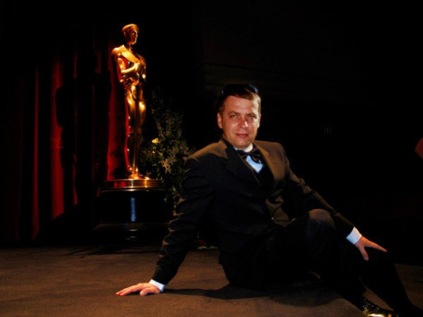 Сценарист Владимир Малышев