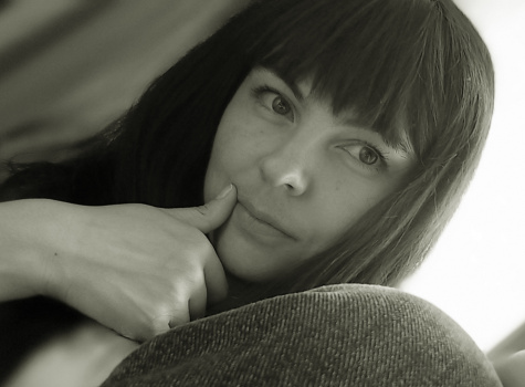 писатель Юлия Я-Т