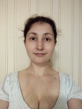 писатель Ангелина Крихели