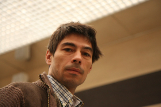 киносценарист, режиссер, монтажер Rovshan Vakhidov