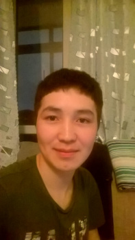 Сценарист Аскар Мажит