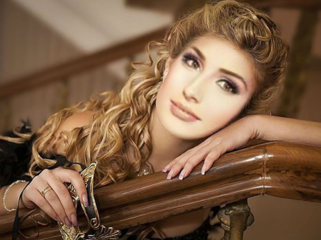 Писатель Elena Andriasyan