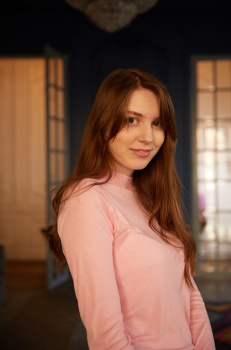 Сценарист Полина Лотош