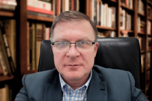 писатель Oleg Pavlov