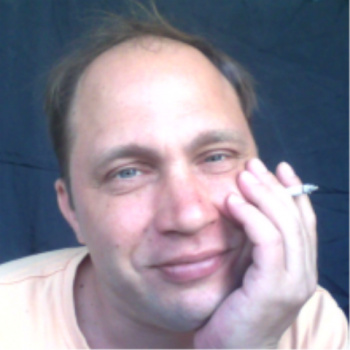 Сценарист Григорий Миляшкин