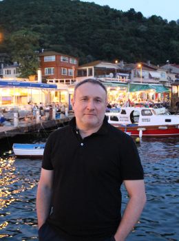 Писатель/сценарист Борис Бицоти