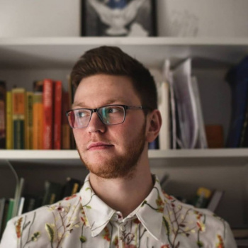 Сценарист Юрий Толстихин