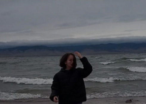 Сценарист あなた 死亡しました