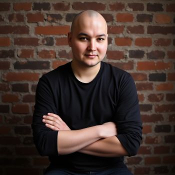 Сценарист. Драматург. Алексей Зырянов